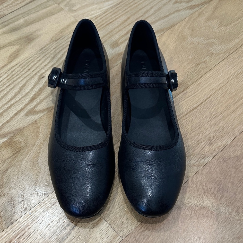 Everlane Black Mary Jane Flats